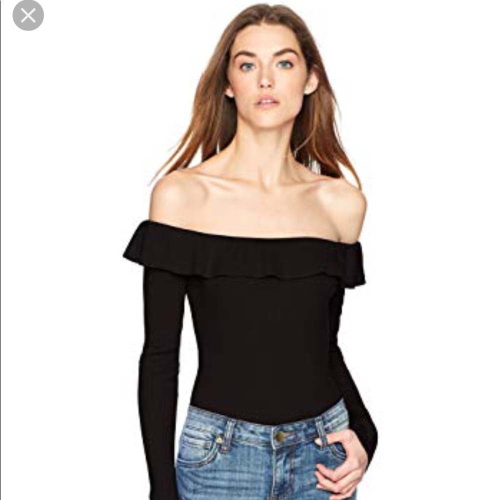 Guess off the shoulder long sleeve